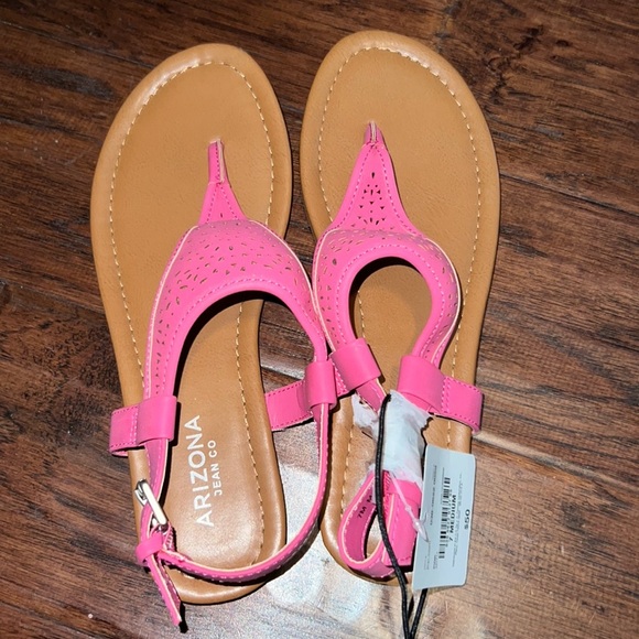 Shoes - Pink thong sandal ankle back strap NWT size 7 womens shoe style: Shelby; Arizona